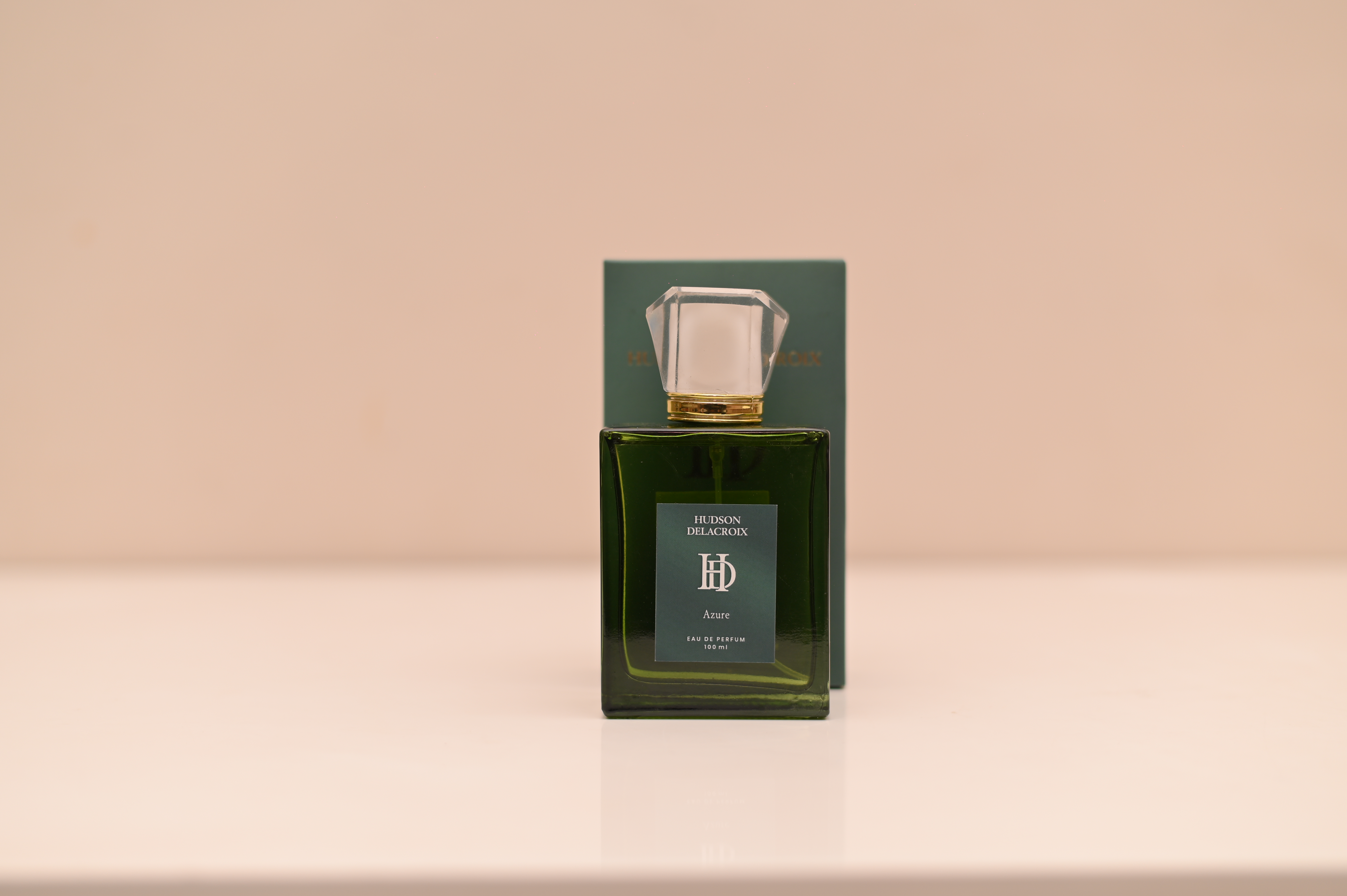 OCEAN GREEN FRESH WITH LAVENDER AND WOODY FRAGRANCE