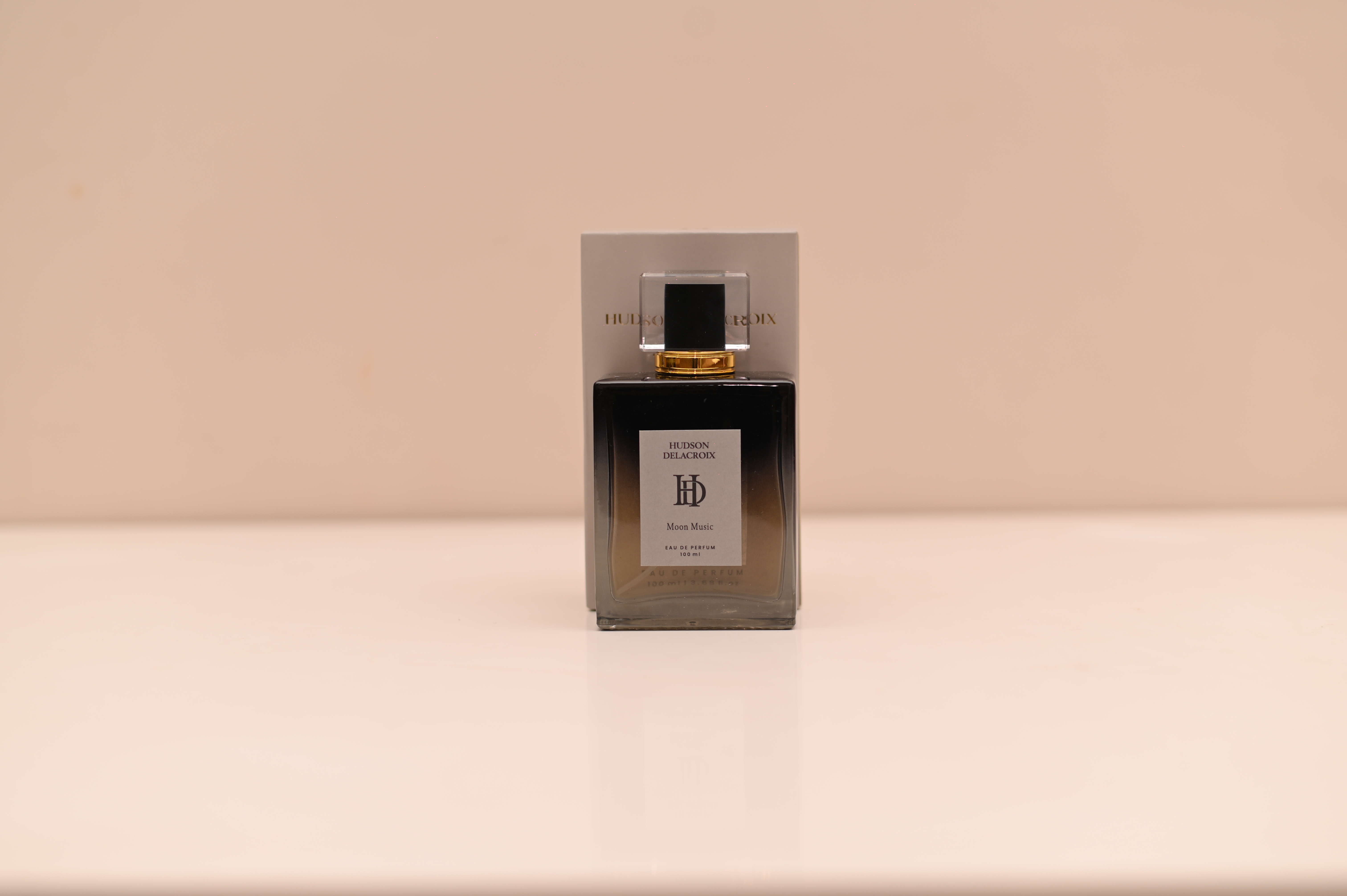 PARTY NIGHT , BLACK WITH FLORAL VANILLA POWDERY AND SPICY FRAGRANCE