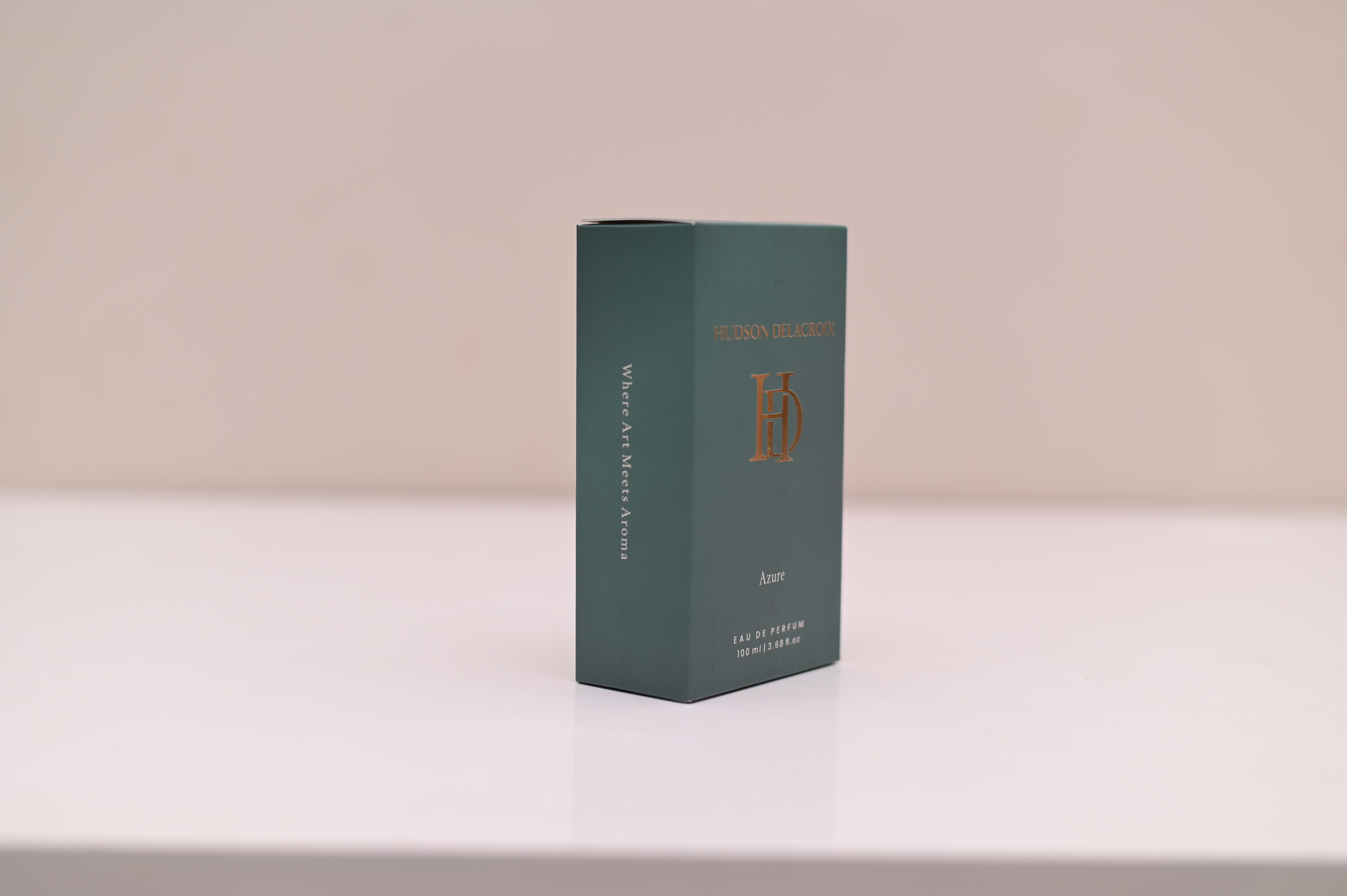 OCEAN GREEN FRESH WITH LAVENDER AND WOODY FRAGRANCE